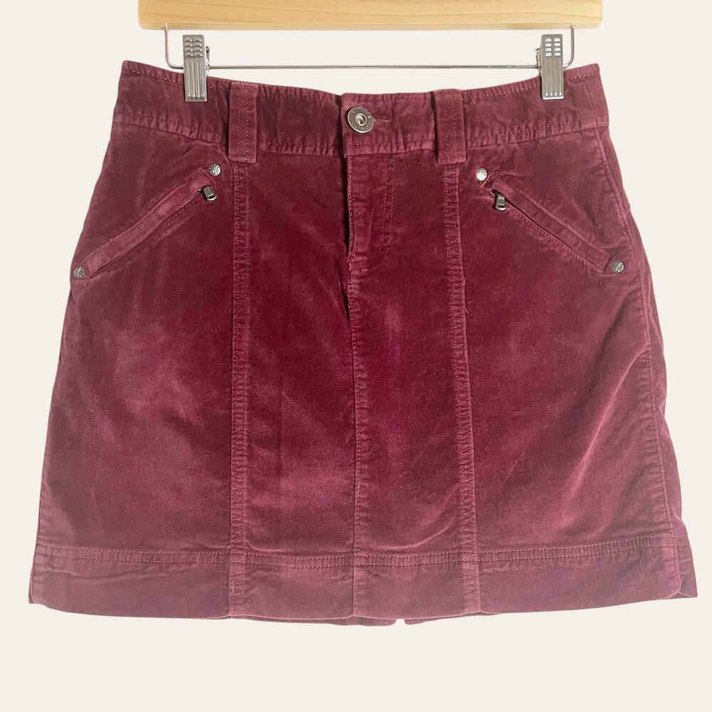 Athleta Roseville Burgundy Red Corduroy Mini Skirt Size 2